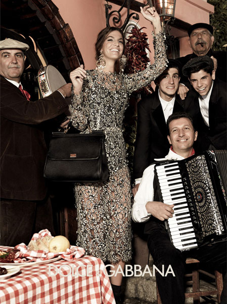 Dolce Gabbana D&G campagne La Famiglia 2012
