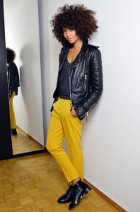 mercredie-blog-mode-beaute-geneve-suisse-perfecto-biker-jacket-leather-cuir-balenciaga-sac-marc-by-jacob-pantalon-jaune-afro-hair-cheveux-frises-souliers-and-other-stories2