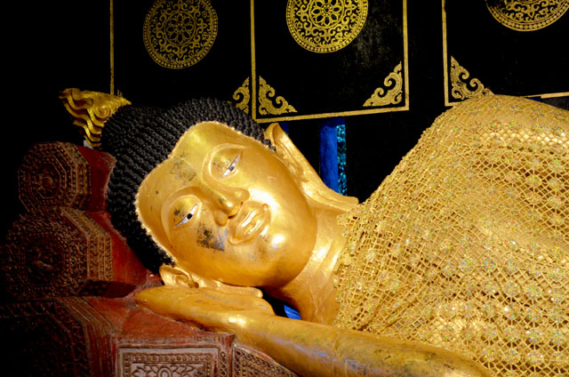 mercredie-blog-mode-voyage-thailande-buddha-couche
