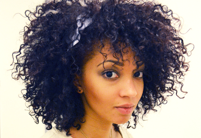 mercredie-blog-mode-beaute-afro-hair-cheveux-nappy-naturels-boucles-frises-noeudjpg