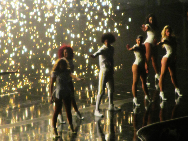 mercredie-blog-mode-Zurich-Beyonce-concert-Suisse-Hallenstadion-mrs-carter-show-live