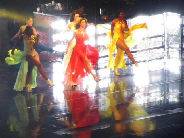 mercredie-blog-mode-Zurich-Beyonce-concert-Suisse-Hallenstadion-mrs-carter-show-live6