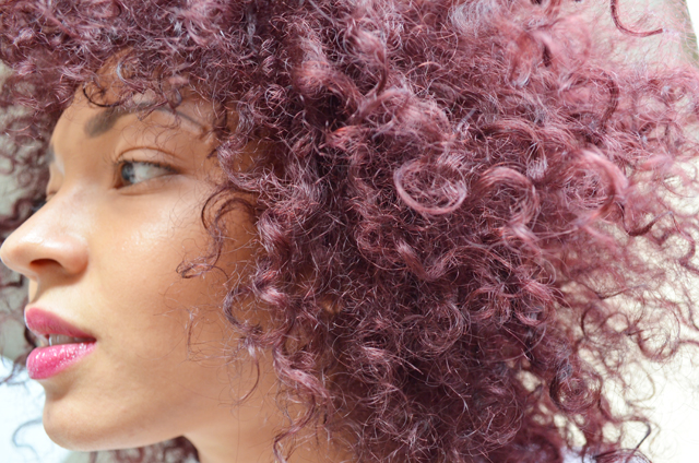 mercredie-blog-mode-beaute-cheveux-avant-apres-before-after-syoss-coloration-violet-purple-hair-dye-curly-curls-syoss-mixing-colors-prune-grenat-4