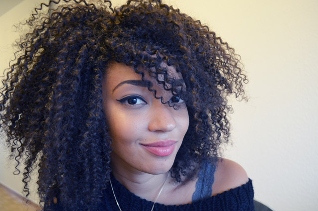 mercredie-blog-mode-beaute-cheveux-afro-nappy-boucles-frises-curls-curly-tissage-weave-jerry-curl-naturel-perfect-eyeliner2