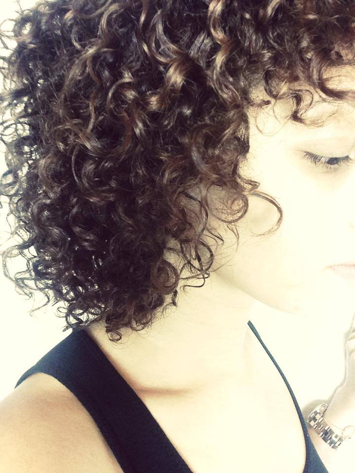 mercredie-blog-mode-cheveux-afro-kinky-curly-shea-moisture-routine-afro-nappy-hair