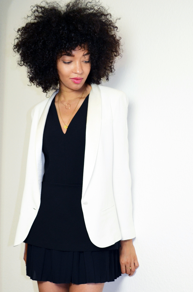 mercredie-blog-mode-geneve-suisse-blogueuse-bloggeuse-top-peplum-frontrowshop-afro-hair-natural-nappy-blazer-bash