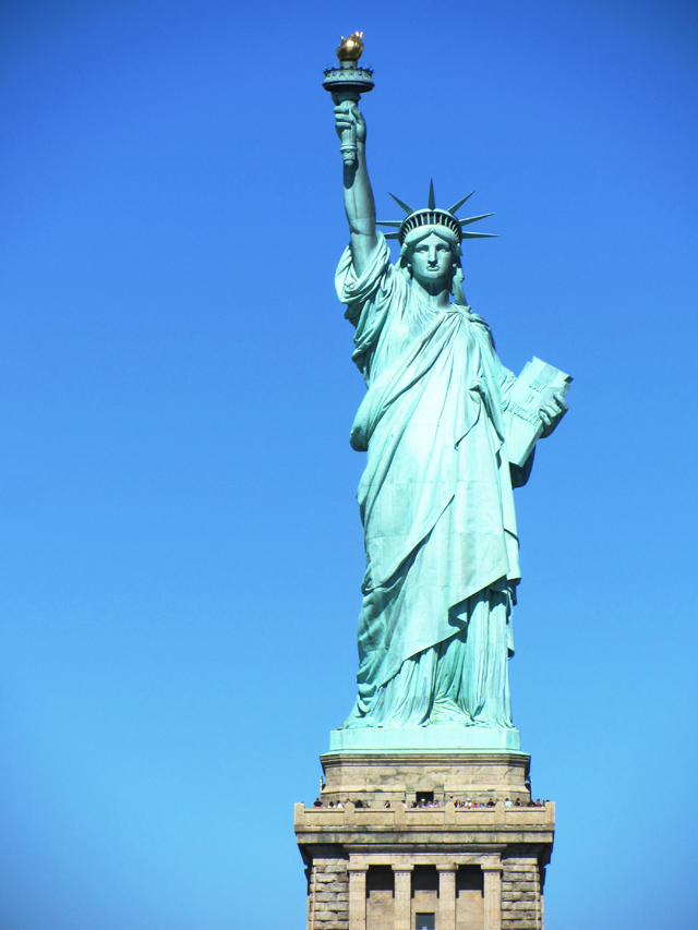 mercredie-blog-mode-voyage-nyc-new-york-croisiere-the-beast-statue-de-la-liberte-liberty-statue
