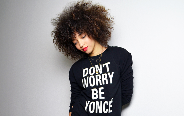 mercredie-blog-mode-geneve-sweat-shirt-sheinside-dont-worry-be-yonce-beyonce-curly-afro-natural-curls-hair