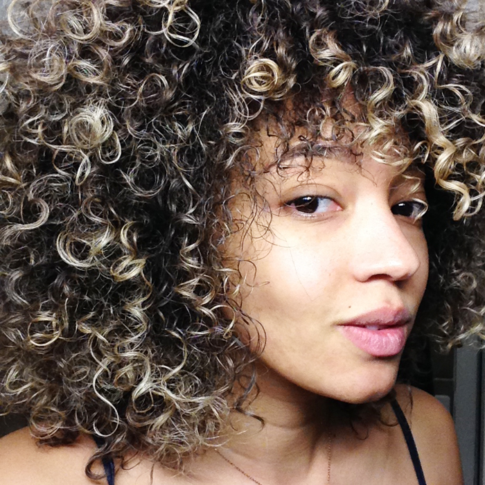 mercredie-blog-beaute-cheveux-afro-naturels-3c-natural-nappy-curly-curls-bumble-and-bumble-bbcurl-squad-review