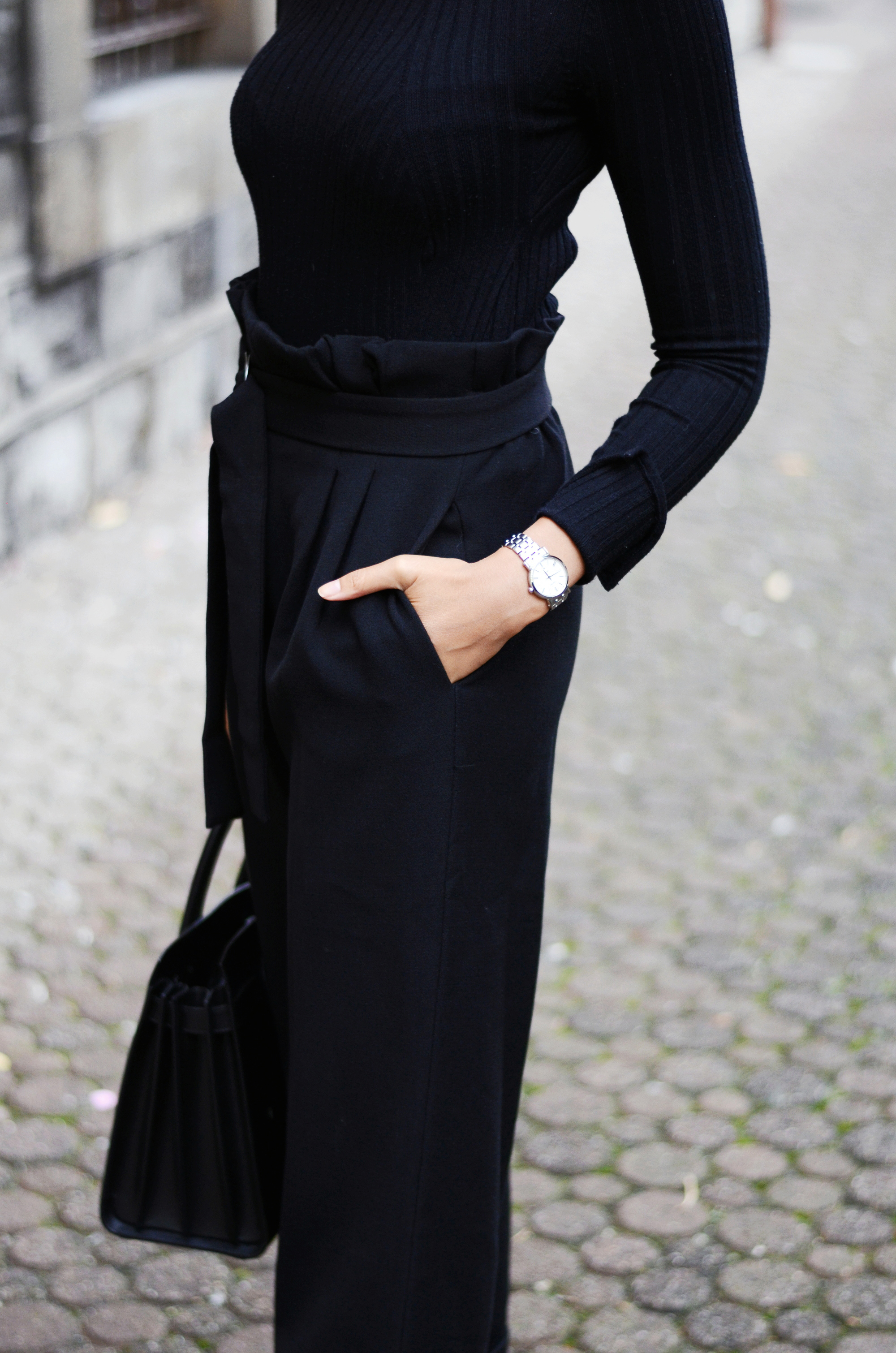 mercredie-blog-mode-geneve-suisse-fashion-blogger-all-black-outfit-chic-saint-laurent-sac-de-jour-black-matte-seiko-ultra-thin-ladies-quartz-sxb429p1-look